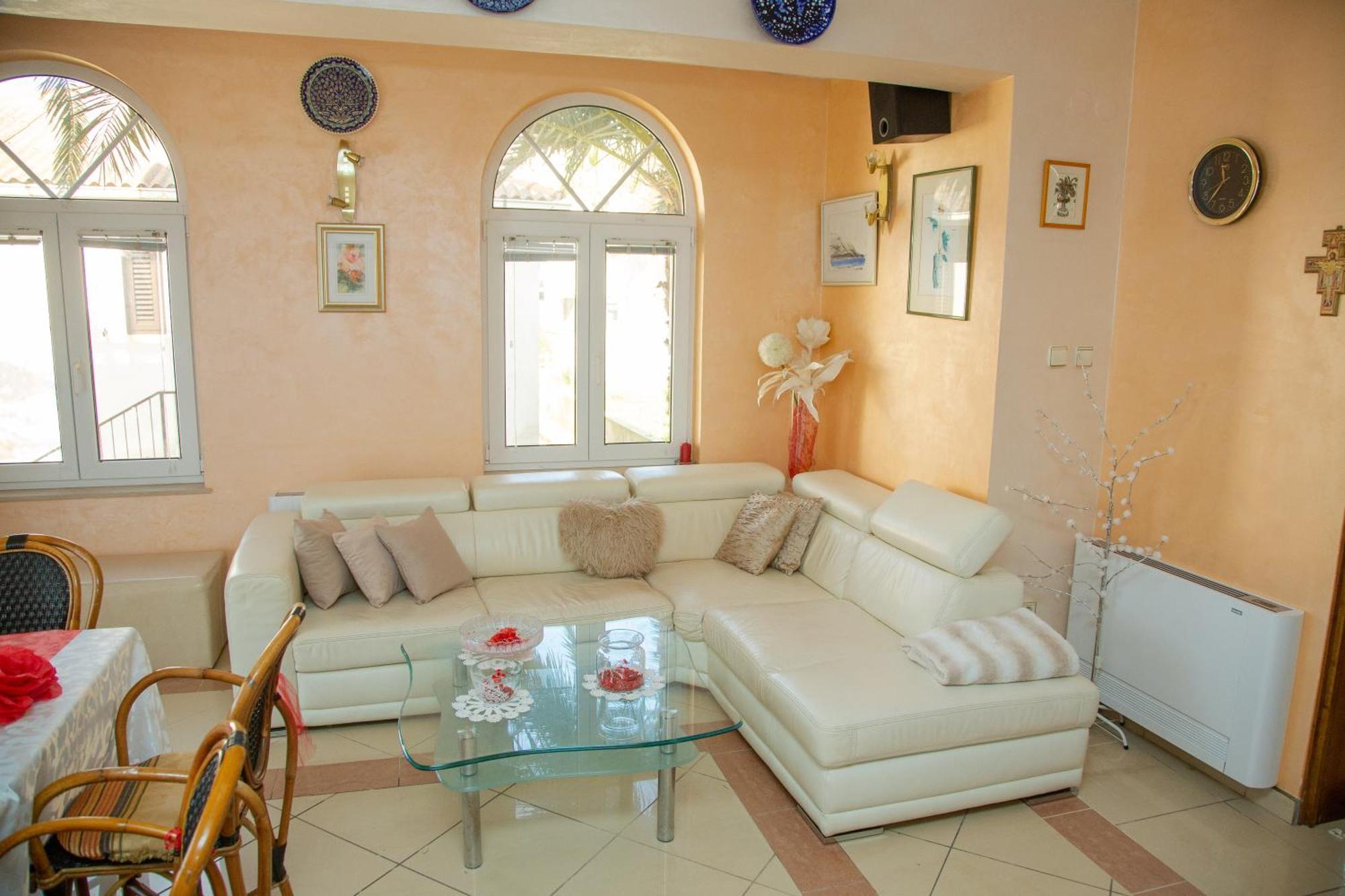 Rooms Magnolia With Pool Novalja Exterior photo